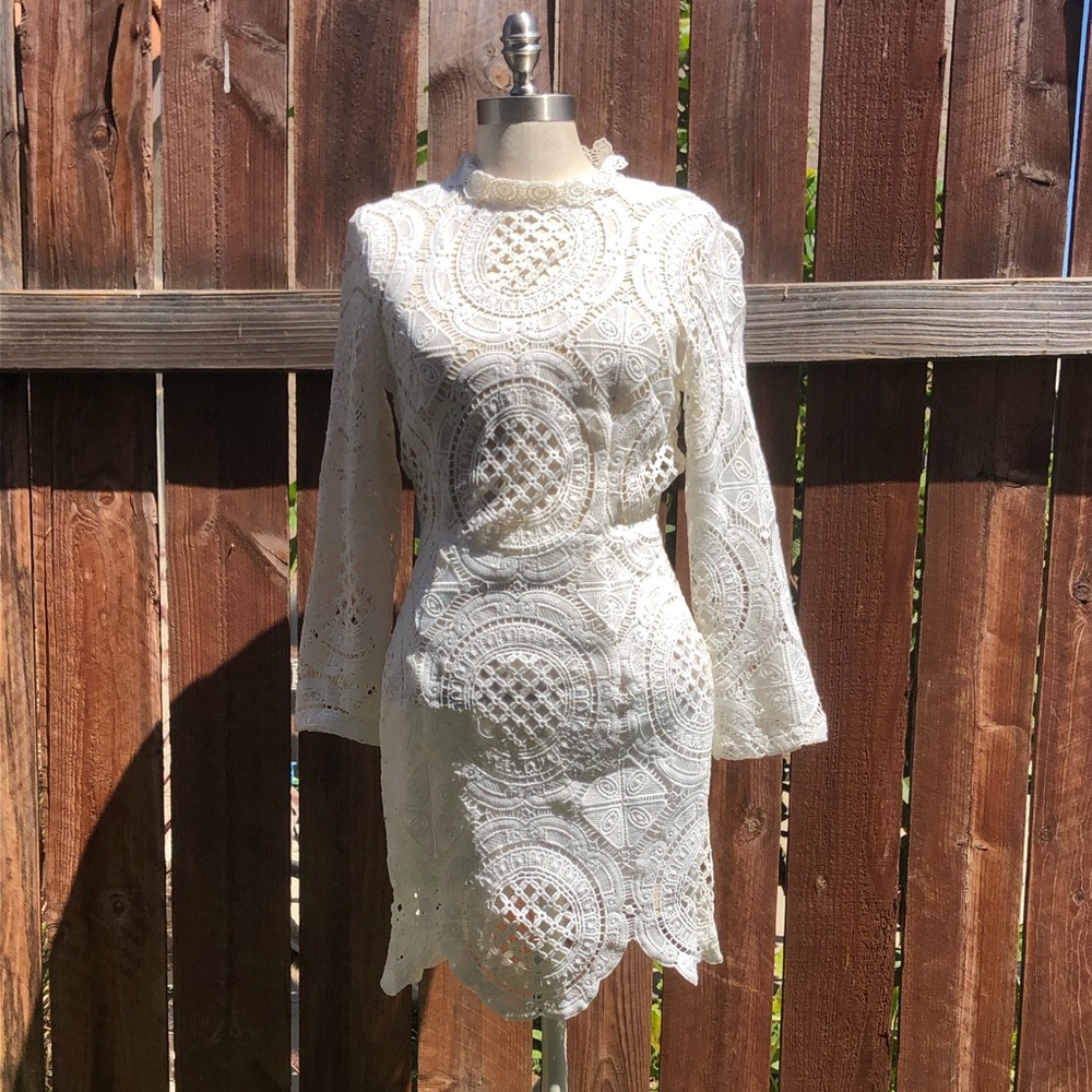 White lace see thru at top mock neck lace mini Lrg